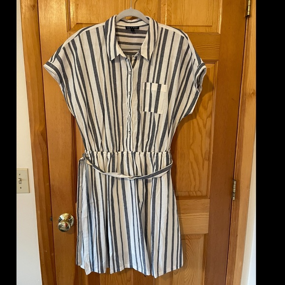 Romper - Picture 1 of 3